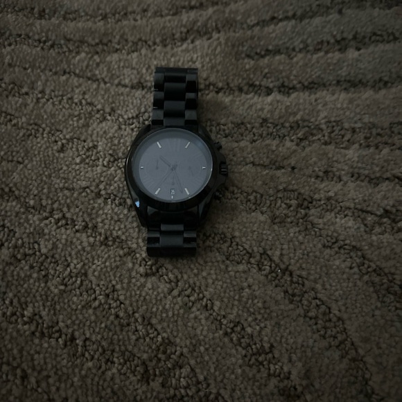 Michael Kors Black Watch - Picture 1 of 1